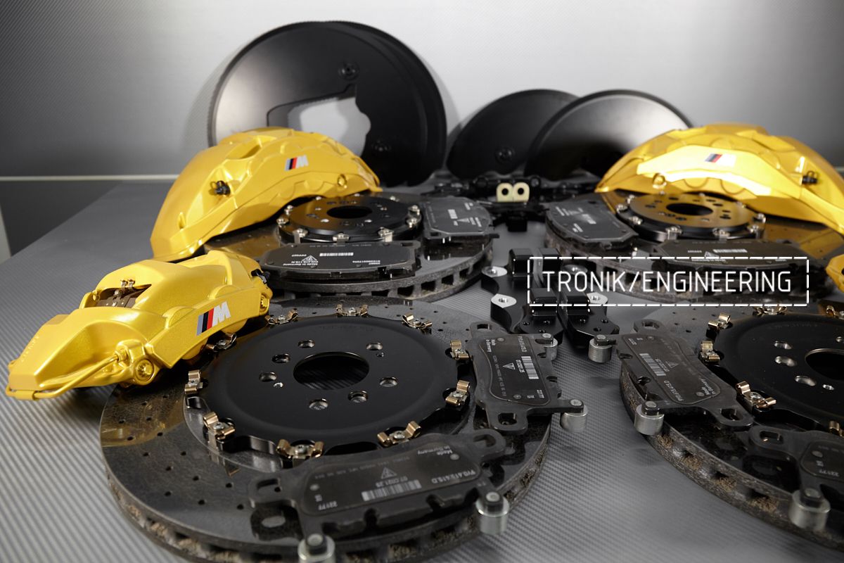 BMW M5 F90 carbon-ceramic brakes. pic 5