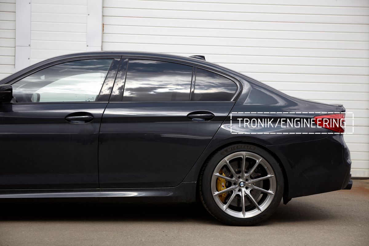 BMW M5 F90 carbon-ceramic brakes. pic 27