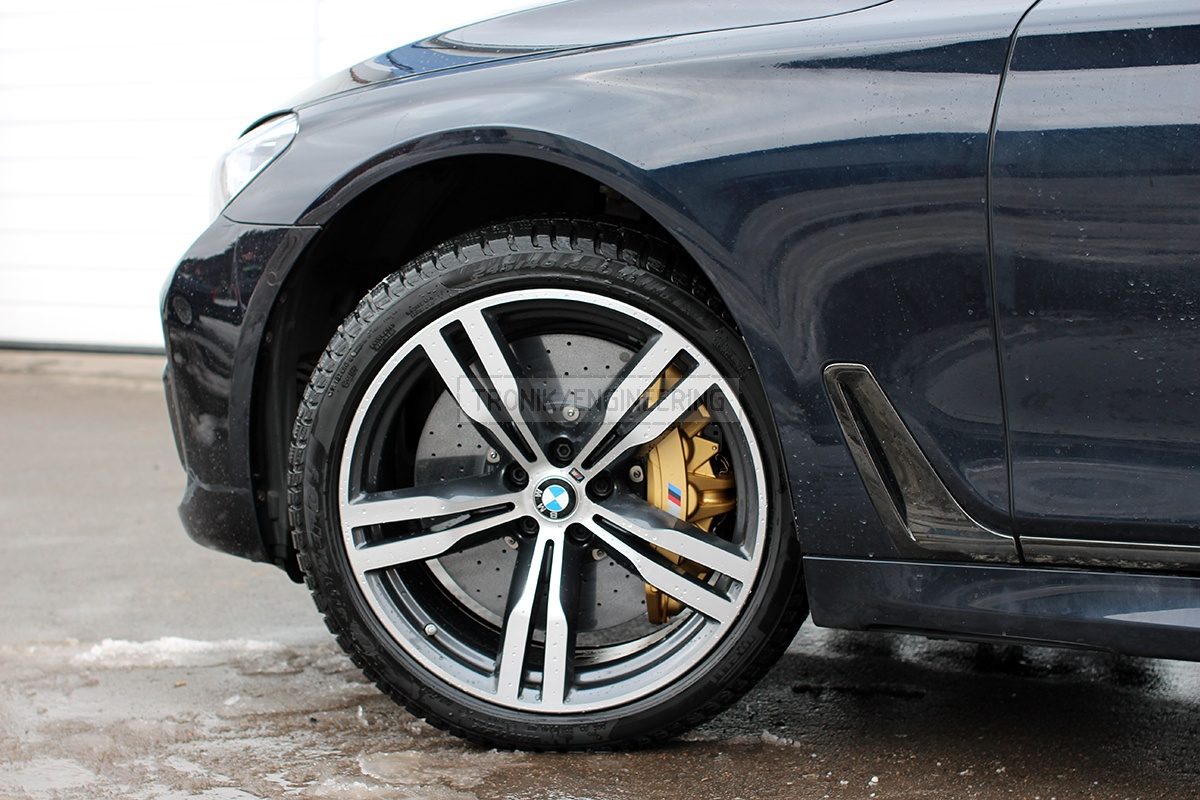 installed brake system BMW G11 pic 6