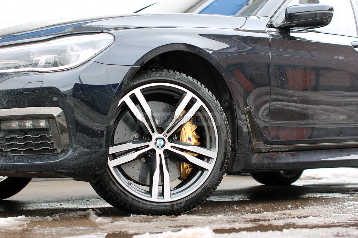 installed brake system BMW G11 pic 9