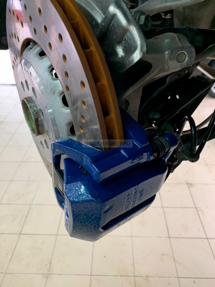 rear axle brake system pic 2