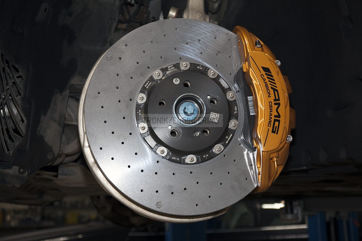 front axle carbon ceramic brake system Mercedes W222 S63AMG pic 1