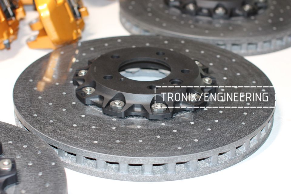 front carbon-ceramic rotor. pic 2
