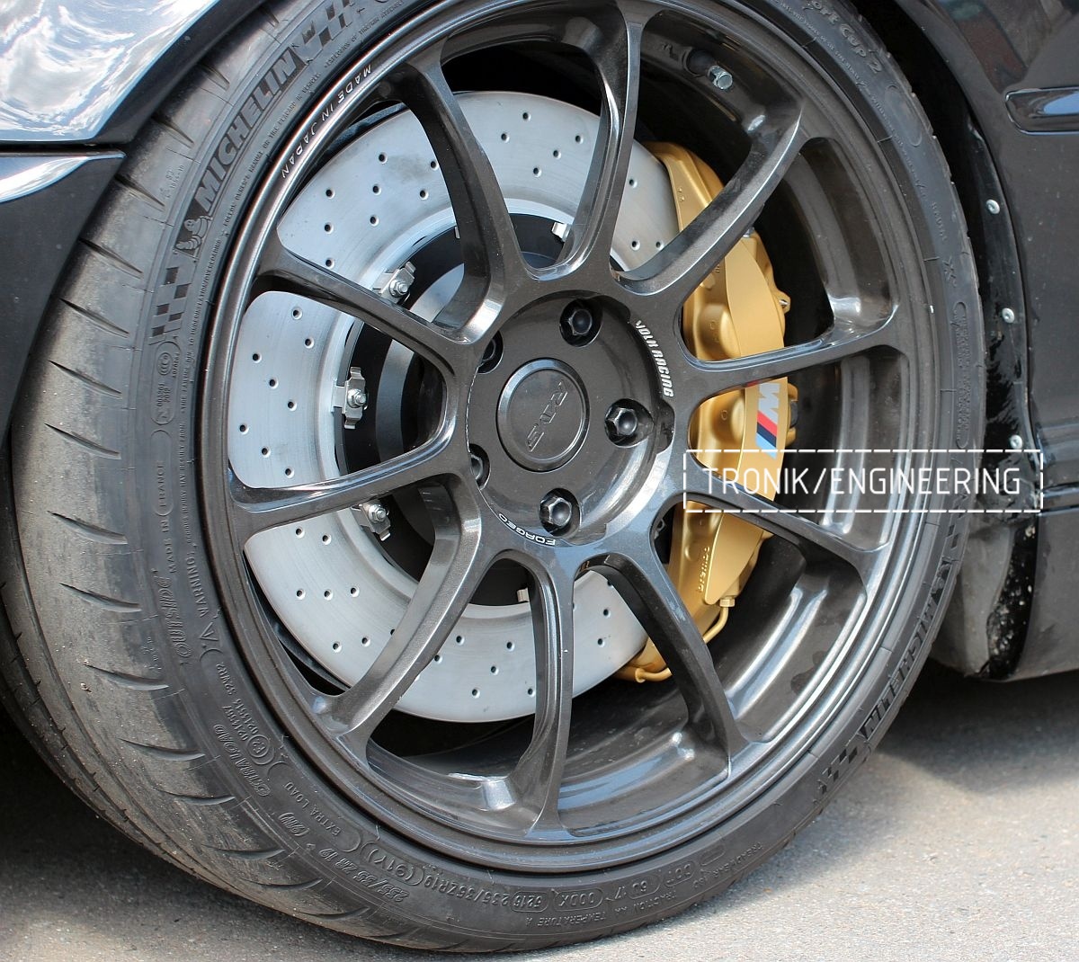 Front axle brake system BMW e46