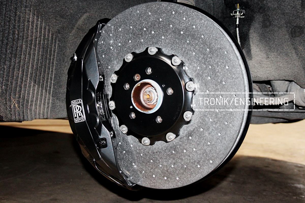 front right carbon ceramic rotor & front right caliper pic1