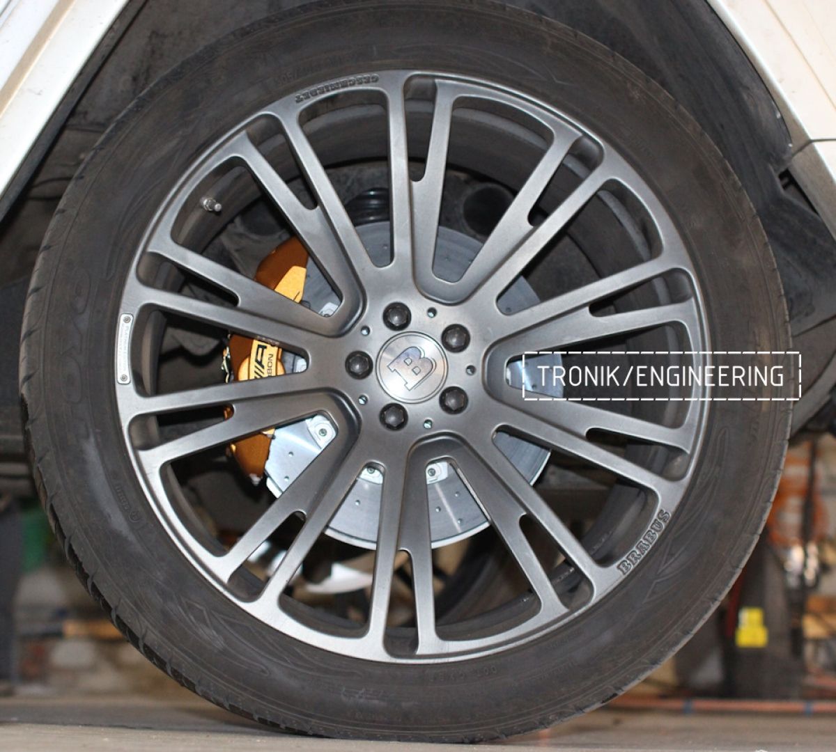 Carbon-Ceramic Brake System set for Mercedes Benz G63 W463. Pic 18