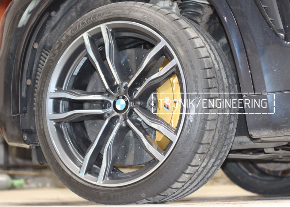 BMW X5M F85 carbon ceramic brakes BBK for real!. Pic 10