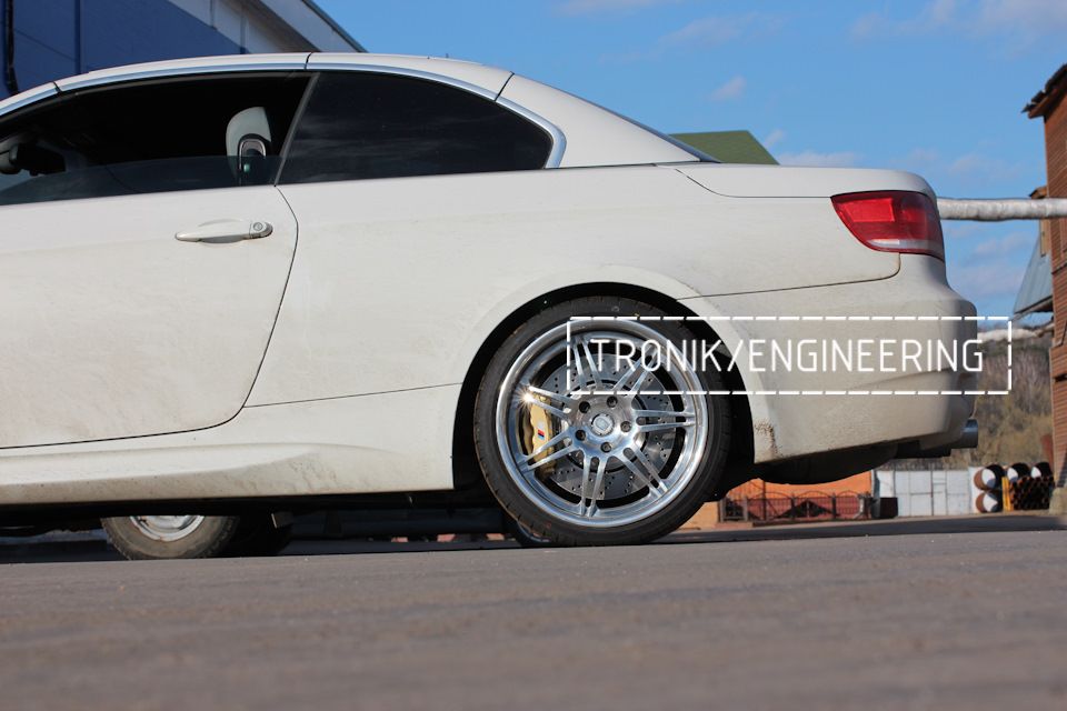 BMW E93 brake system set. Pic 8