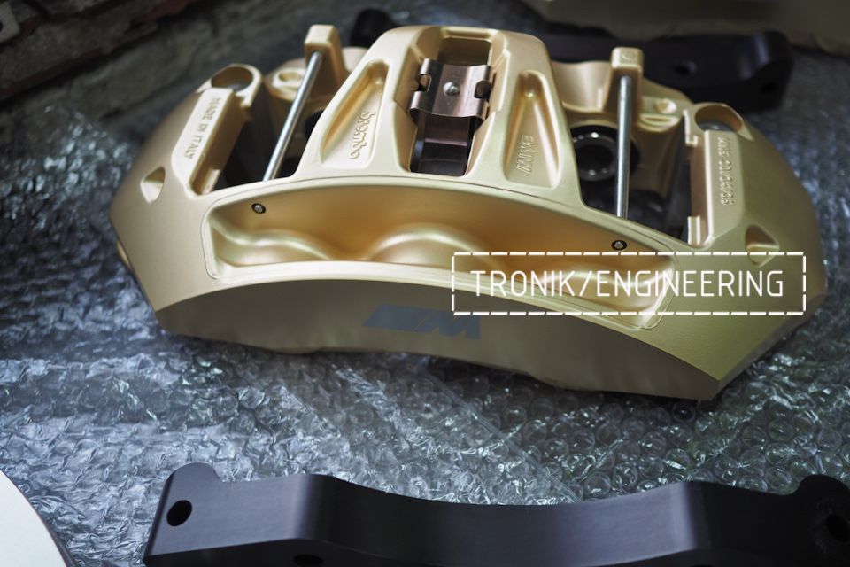 Brake system set for  BMW X6M E71. Pic 11