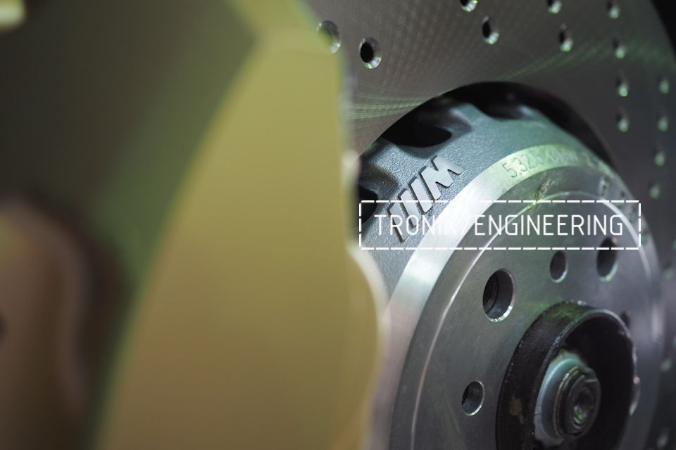Brake system set for  BMW X6M E71. Pic 14