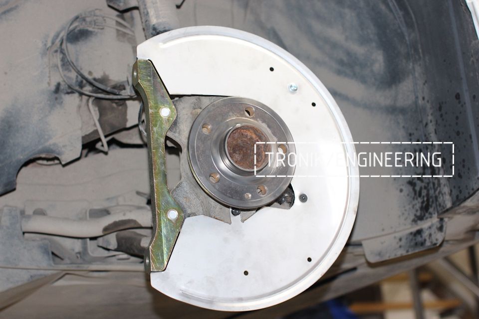 Long awaited  Mercedes-Benz V-class brakes. Pic 2