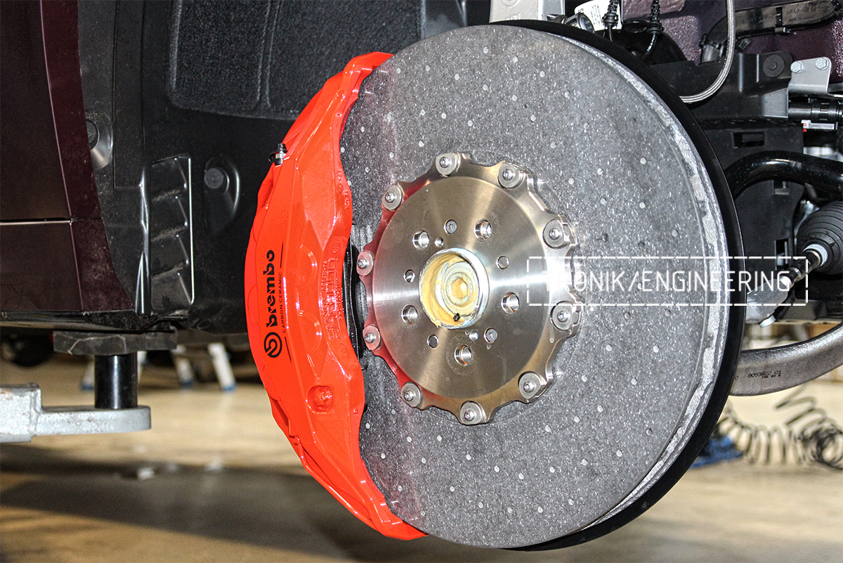 BMW X6 F96 Carbon-Ceramic Brake System Set. Pic 12
