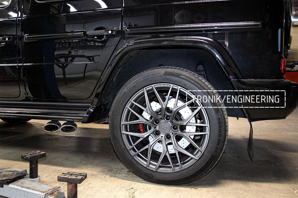 Mercedes-Benz G500 W463 Brake System Set. Photo 5
