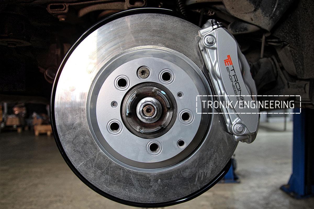 AUDI Q7 Brake system rear axle. Photo 2