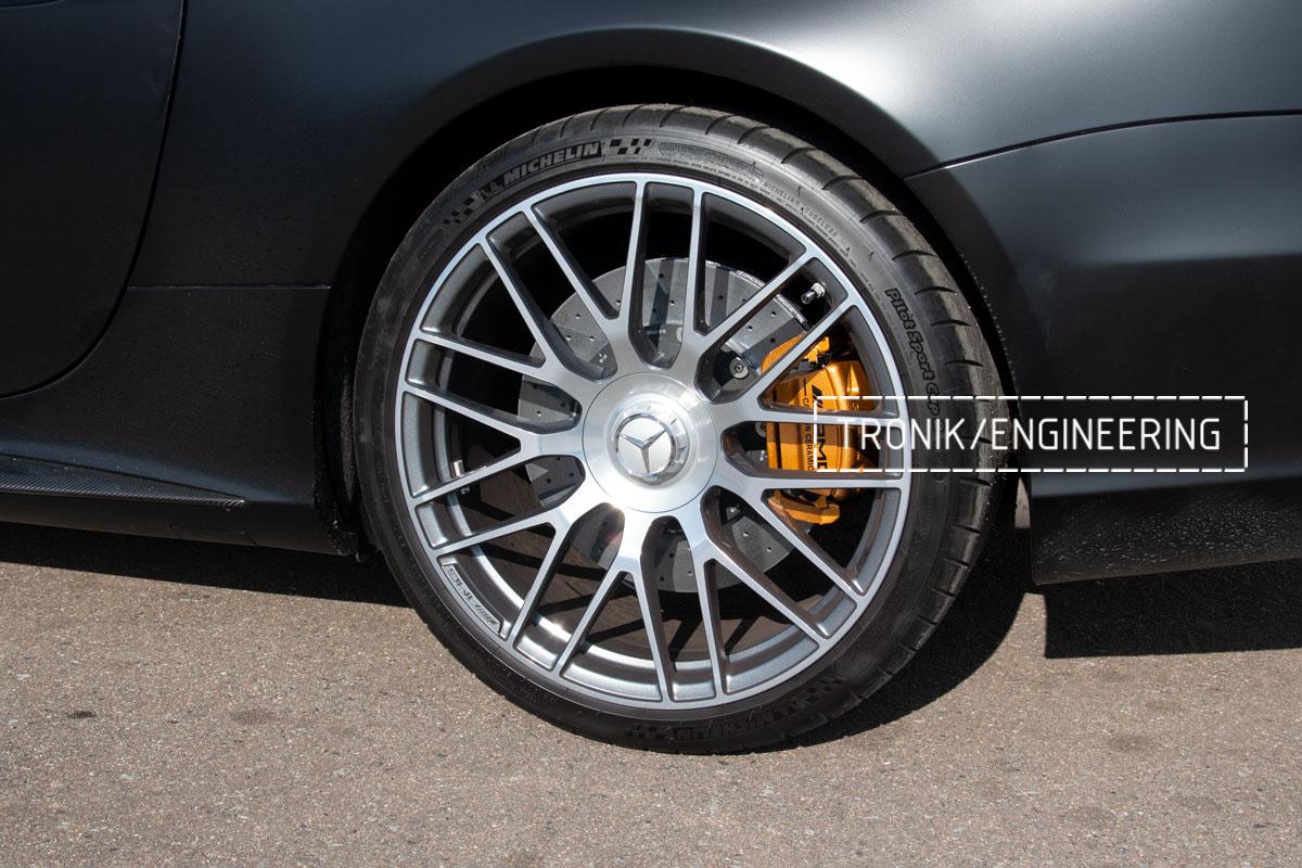 Mercedes Benz SLS W231 63 AMG Carbon Ceramic Brake System Set. Pic 19