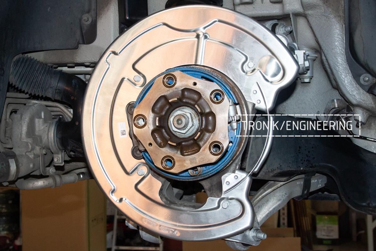 Porsche 992 Carrera Carbon-Ceramic Brake System. Pic 13