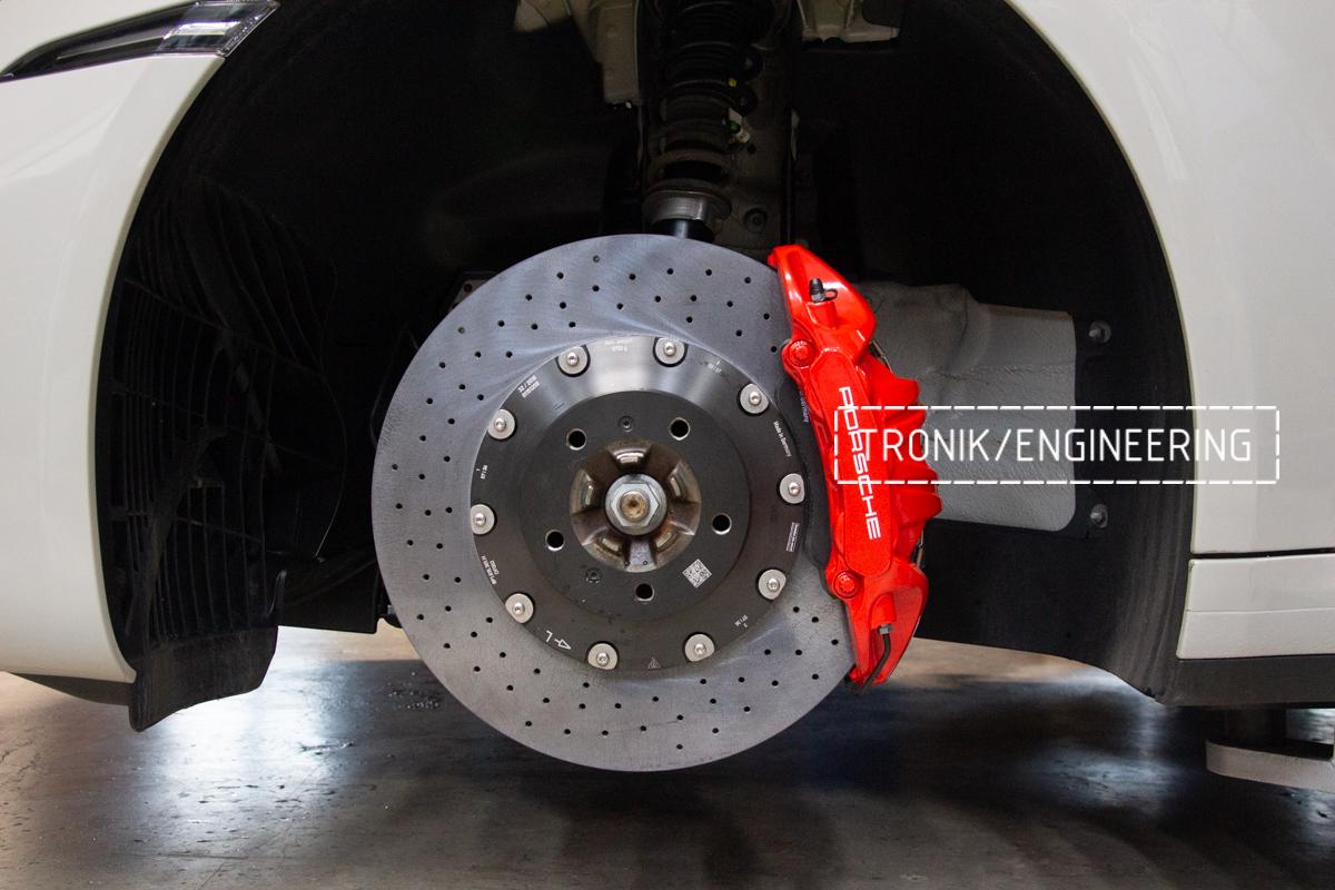 Porsche 992 Carrera Carbon-Ceramic Brake System. Pic 15