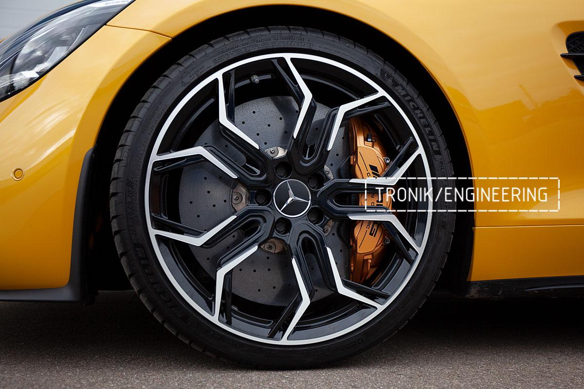 Mercedes-Benz AMG GT Carbon-Ceramic Brake System Set. Pic 14