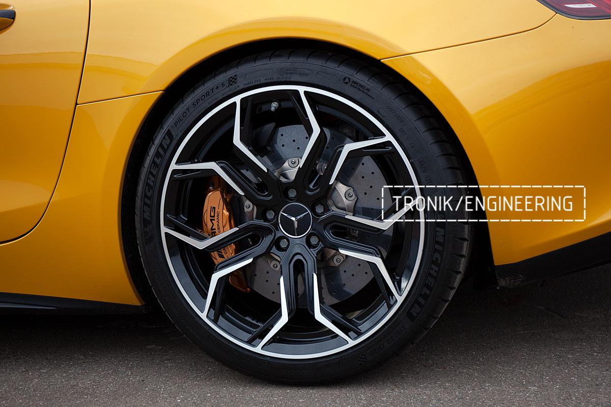 Mercedes-Benz AMG GT Carbon-Ceramic Brake System Set. Pic 15