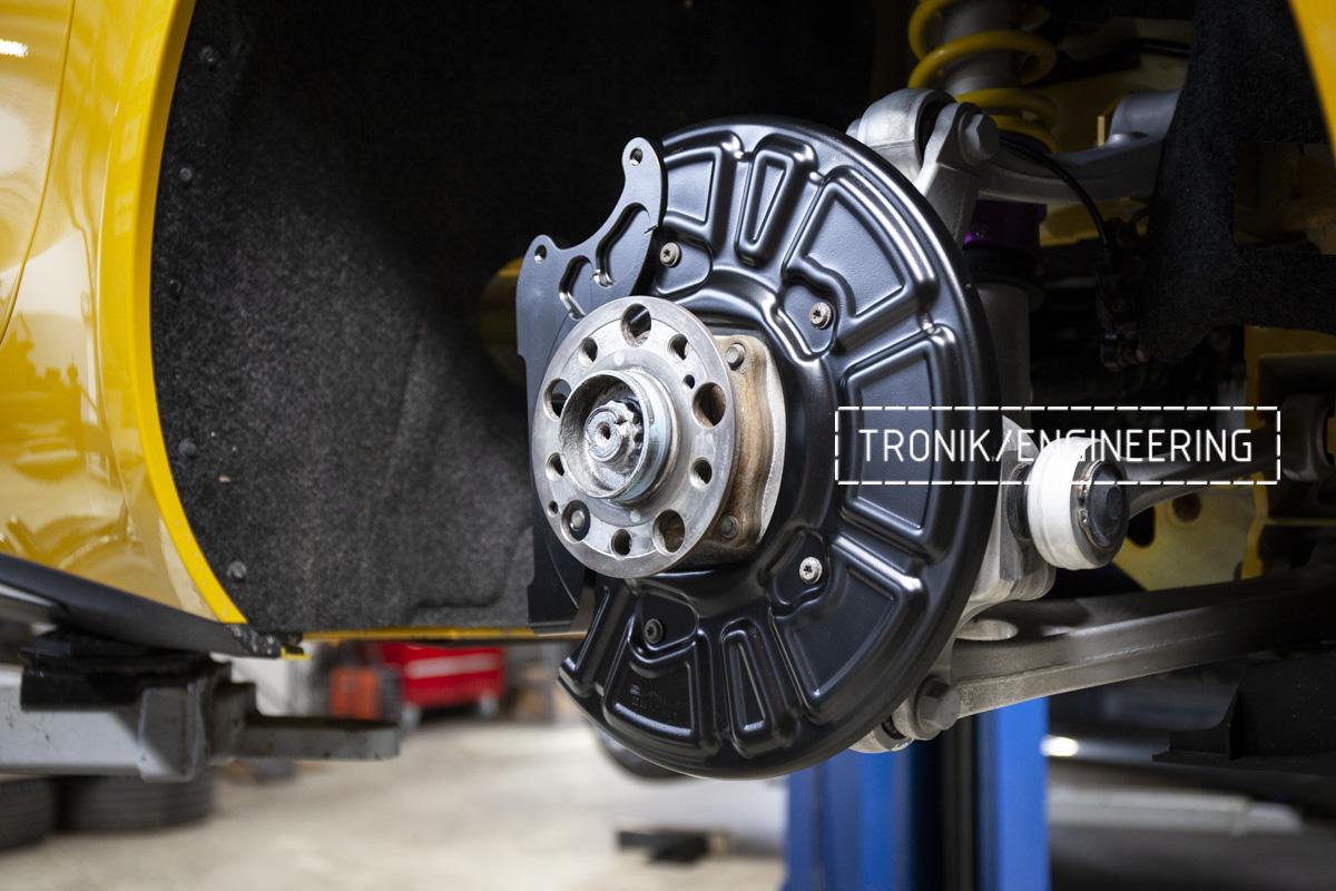 Mercedes-Benz AMG GT Carbon-Ceramic Brake System Set. Pic 3