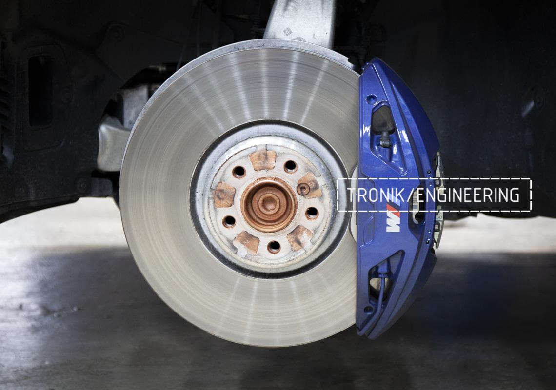 BMW G12 7-series carbon-ceramic brakes. Pic 4