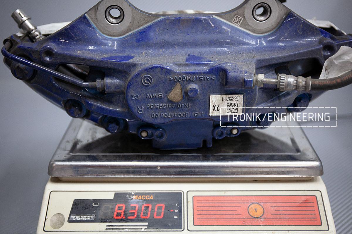 BMW G12 7-series carbon-ceramic brakes. Pic 6
