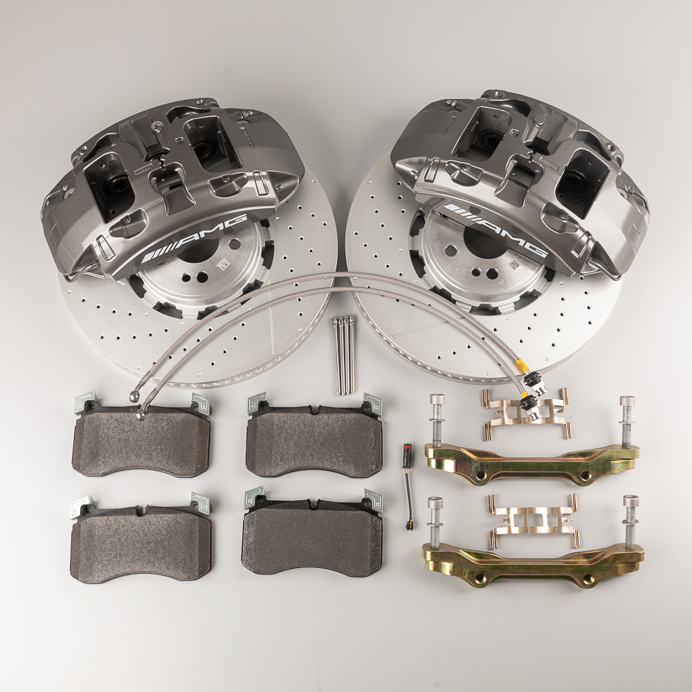 Hart Brakes Bremsen-Kit Für Mercedes AMG – Keramik-Beläge & Gebohrte Rotoren Vorne