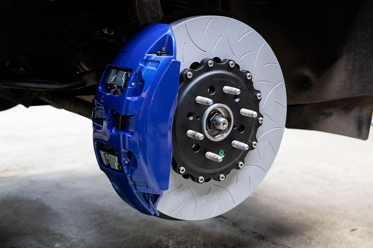 Cadillac Escalade cast iron brake kit | High Performance Tuning of ...