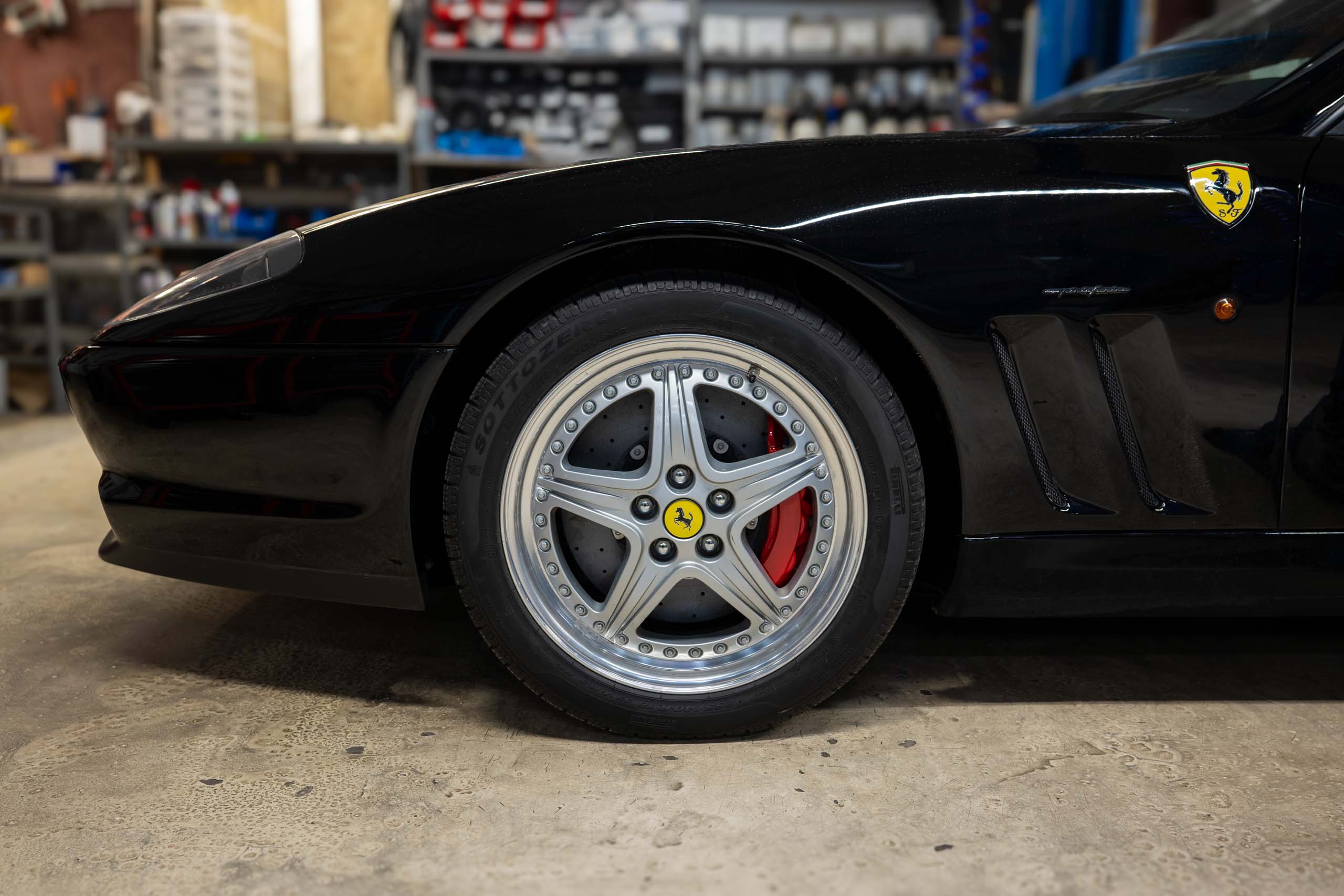 Carbon ceramic brake system for Ferrari Maranello. Pic 18