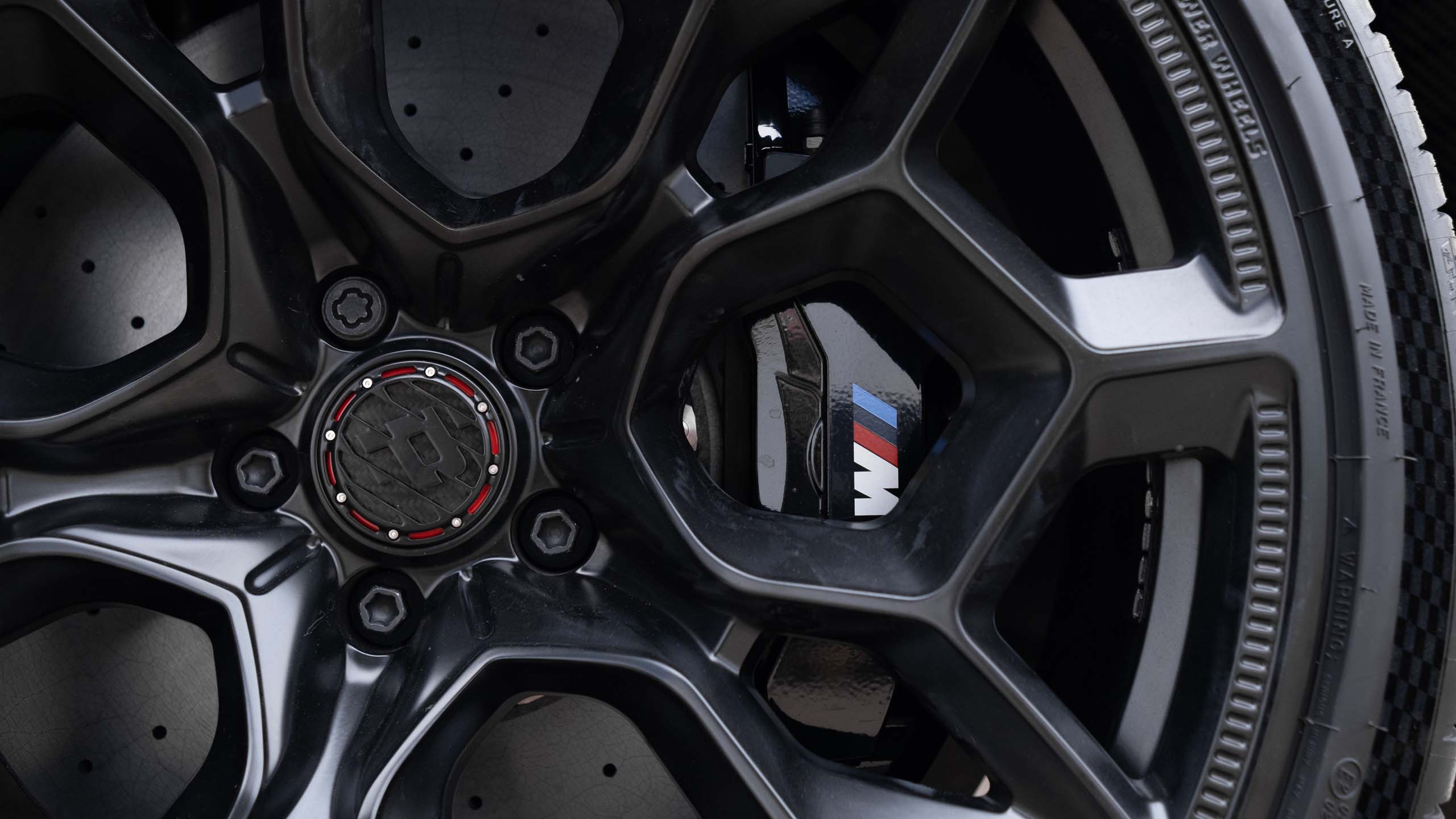 Carbon ceramic brake system for BMW XM (G09). Pic 8