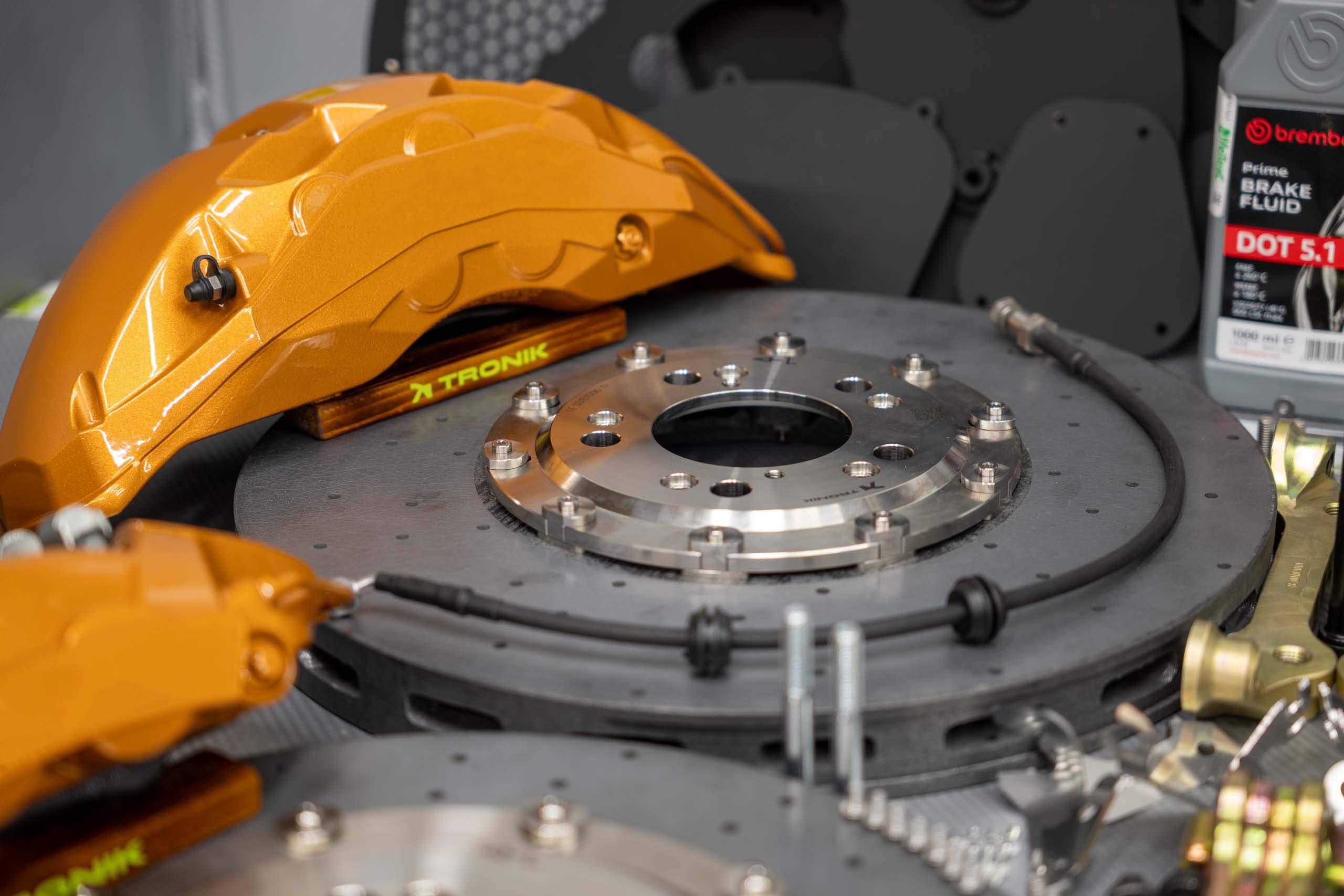 Carbon ceramic brake system kit for MB W463.276. Pic 2