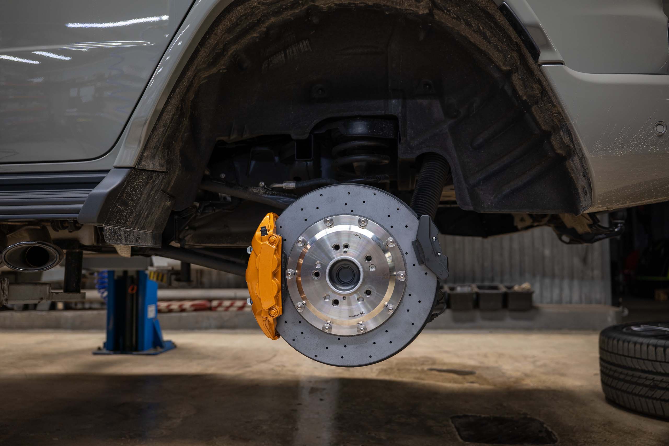 Carbon ceramic brake system for MB W463.276. Pic 9