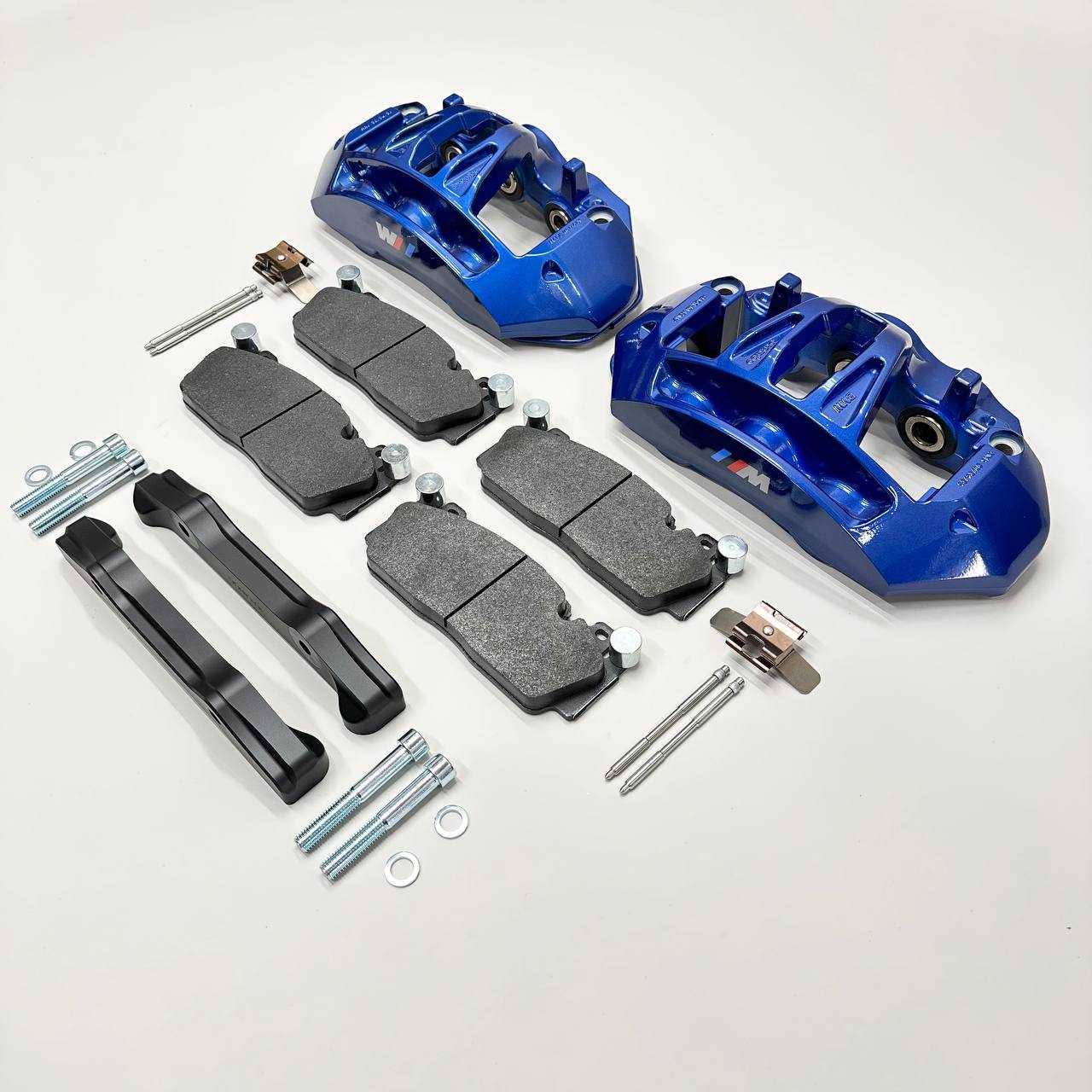 Front brake caliper upgrade Kit for BMW X5 F15 or X6 F16 to install M5 F10 OEM Brembo Blue 6-piston calipers with OEM brake pads - Image 4