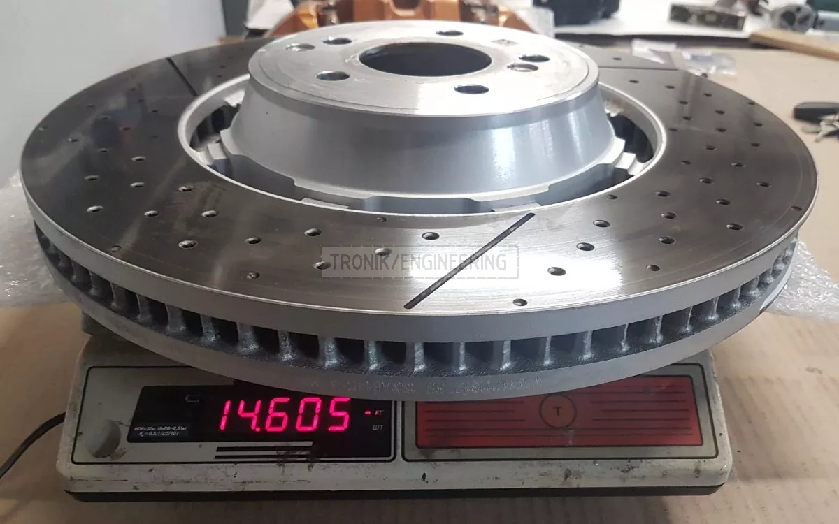 weight of original brake rotor is 14,6 kg