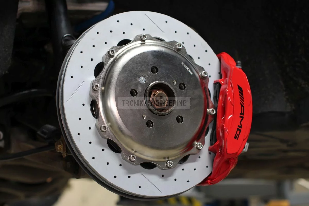 rear brake rotor&caliper installed into W164 pic1