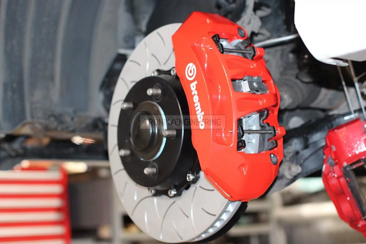 front-axle-brake-system-pic-5