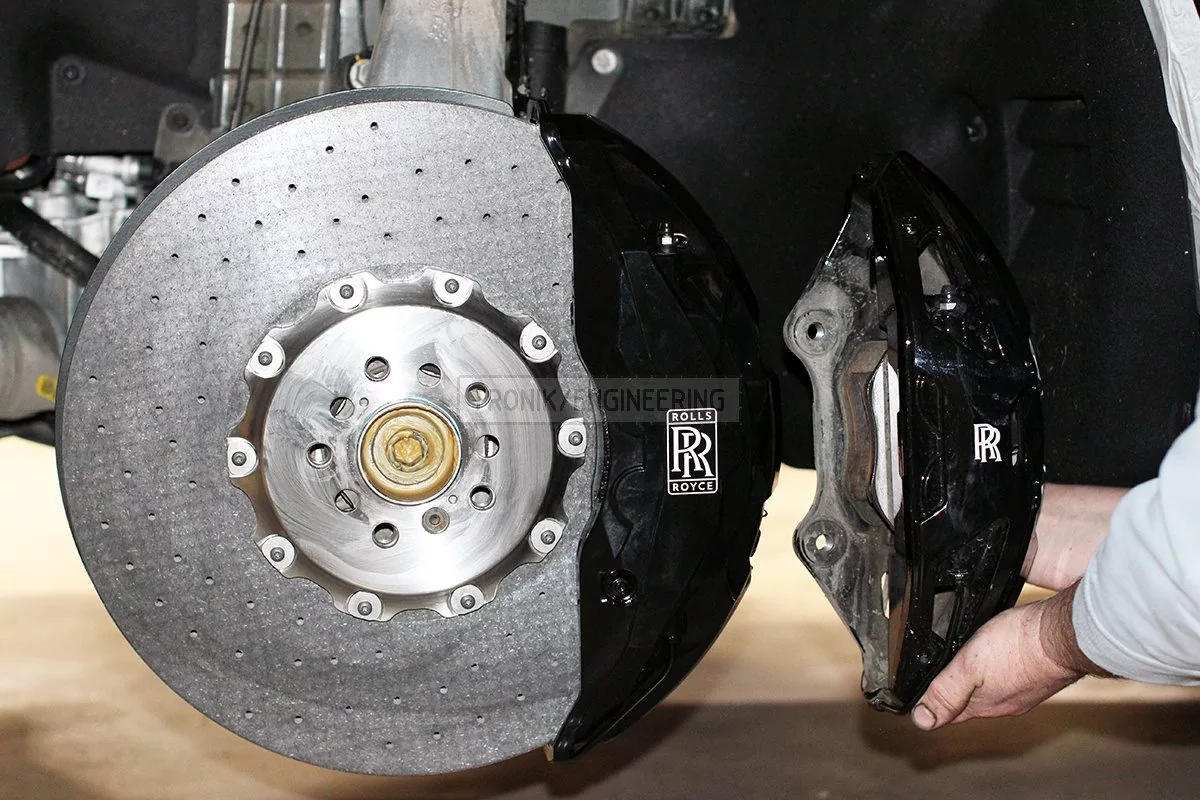 comparing original & carbonceramic caliper pic 1