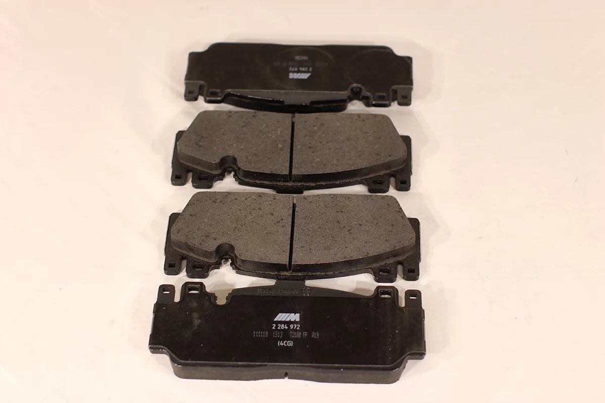 34 11 2 284 970,BMW M3/M4 front repair kit, brake pads asbestos-free