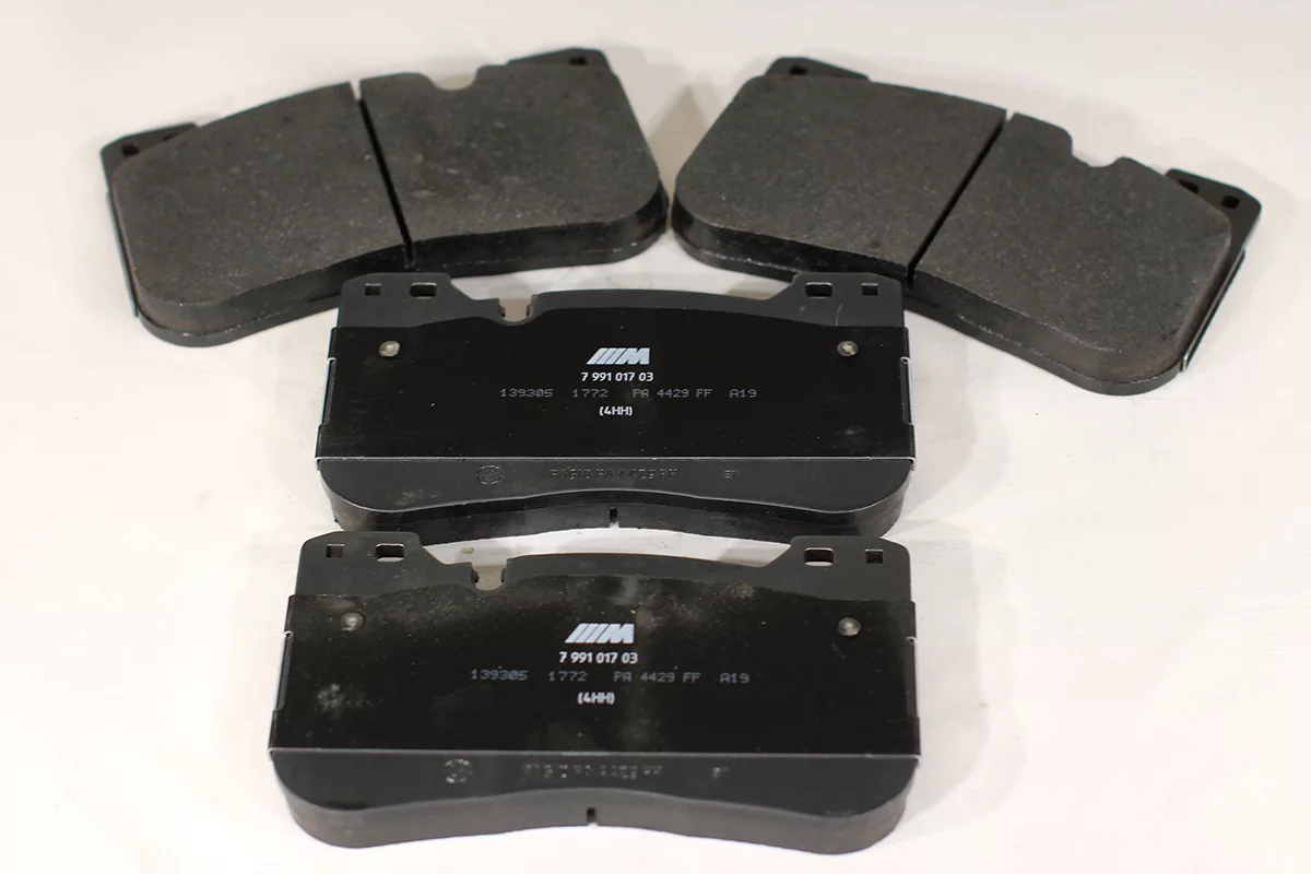 34 11 7 991 033 - BMW M5 F90 front repair kit, brake pads asbestos-free