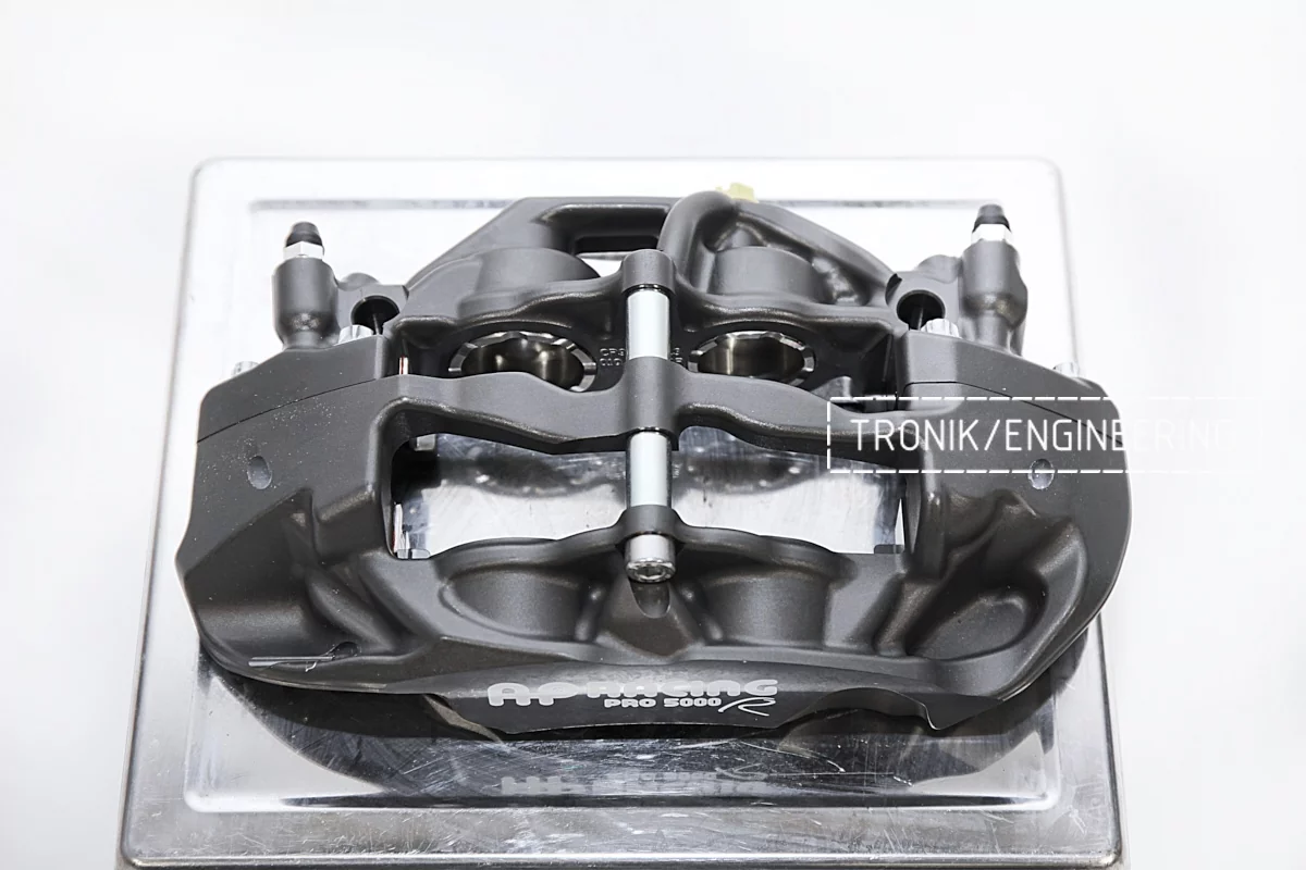 AP racing rear caliper pic1