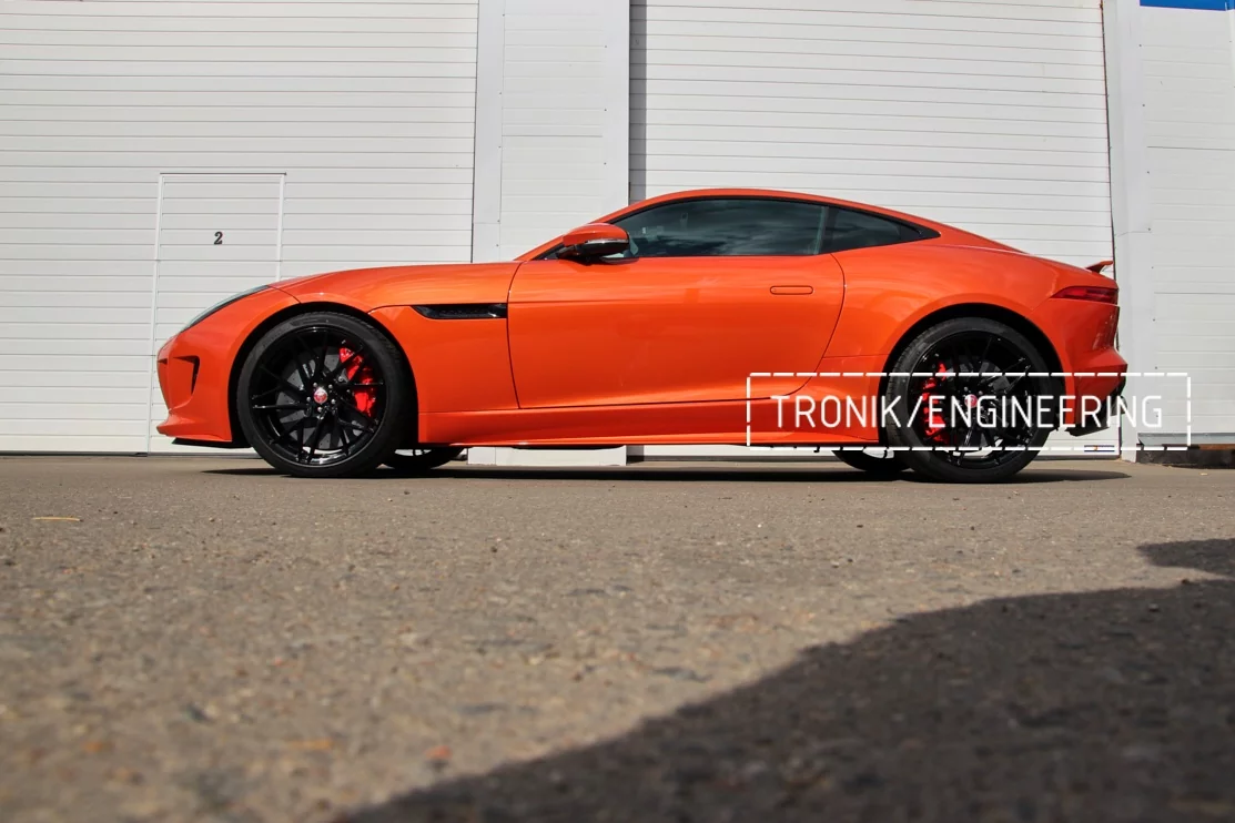 carbon ceramic system installed on F type Jaguar pic5