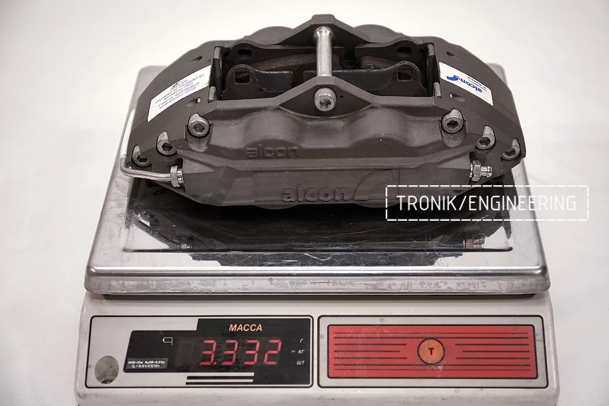 front caliper Alcon weight 3332g