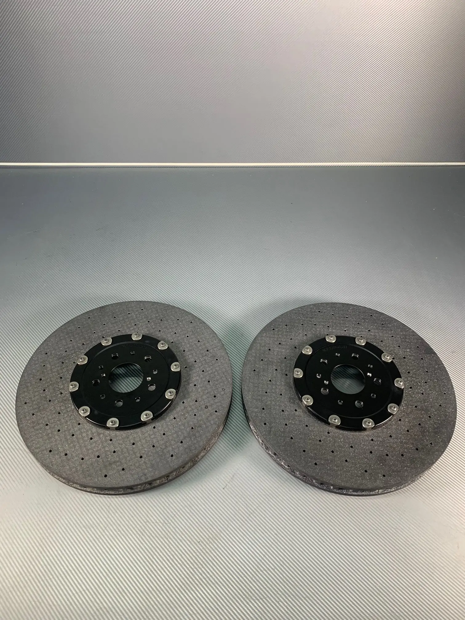 Ferrari F12 upgrade kit for front carbon-ceramic rotors. Size of rotors 420-40 mm. pic 13