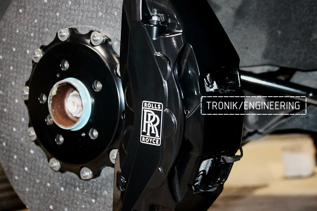 front left carbon ceramic rotor & front left caliper pic1