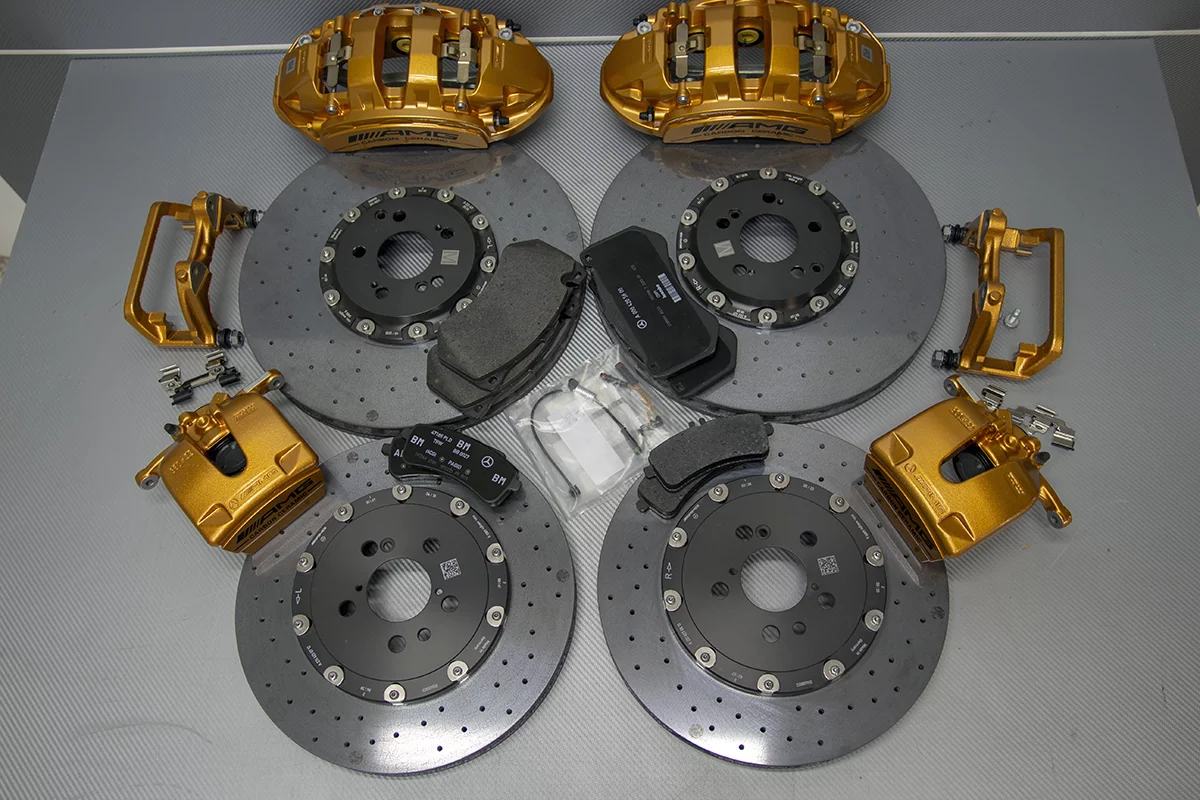 Carbon-ceramic brake system Mercedes-Benz W222