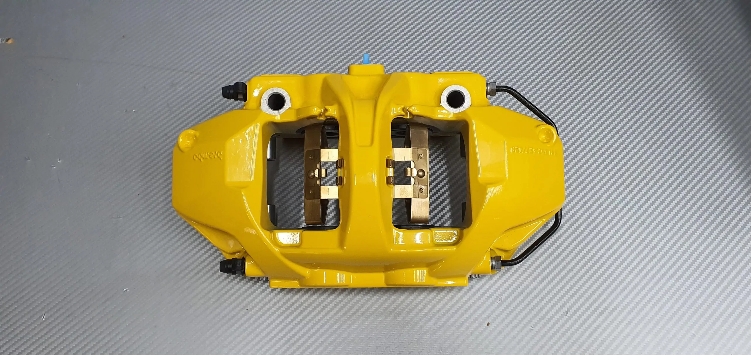 Right rear Porsche 911 Carrera caliper 9P1615424k. pic 3