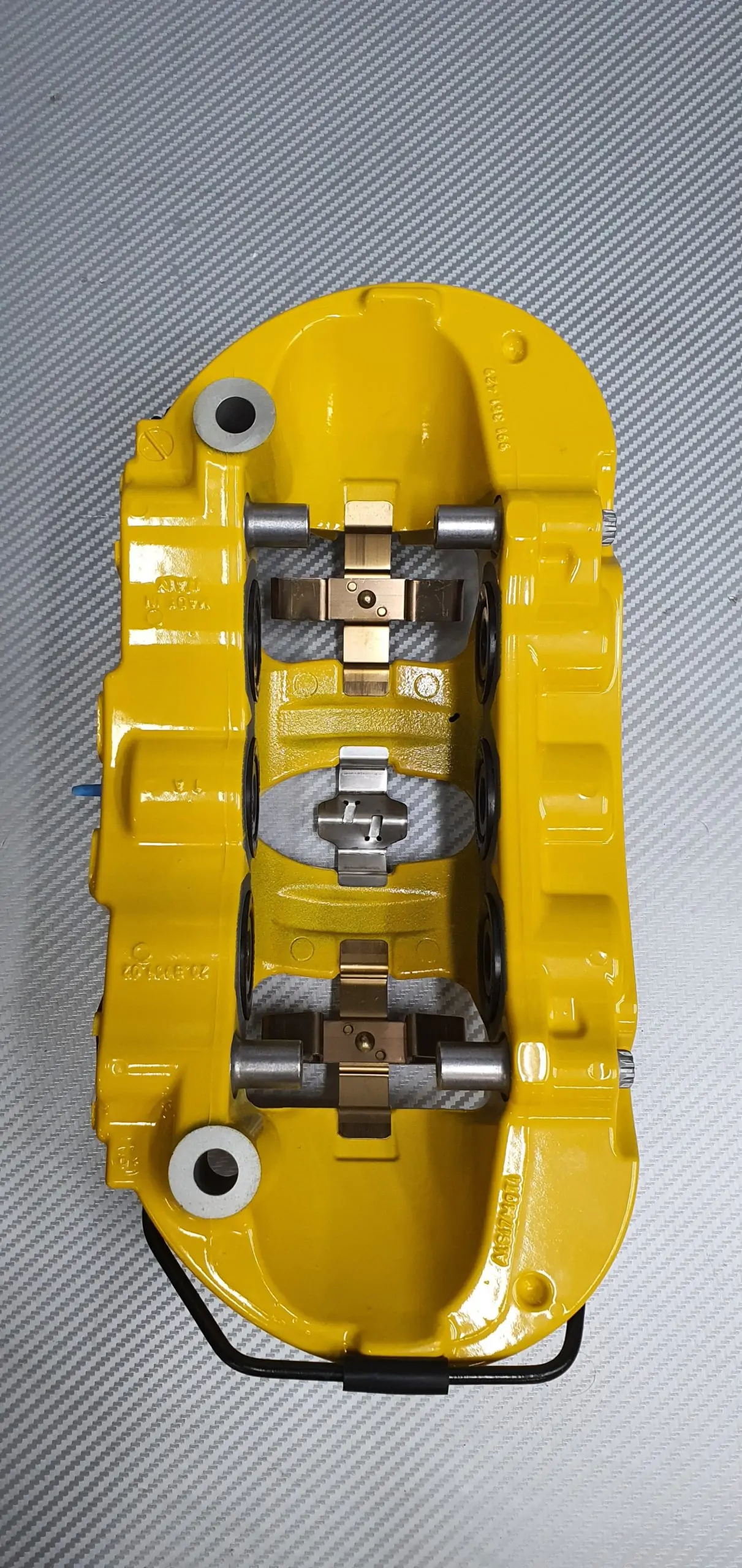 Front Porsche 911 Carrera caliper 9p1615123k. pic 3