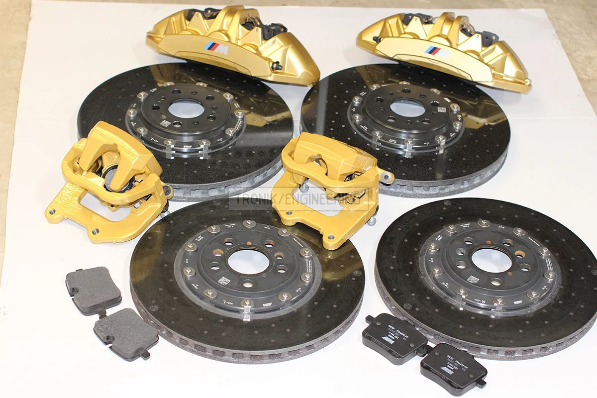 Carbon-ceramic brakes for BMW M5 F90. Photo 1