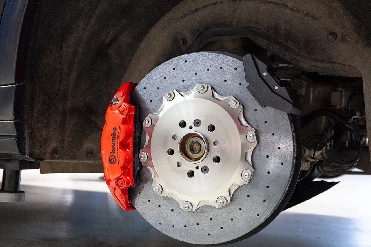 BMW F96 Carbon-ceramic brakes. pic 6