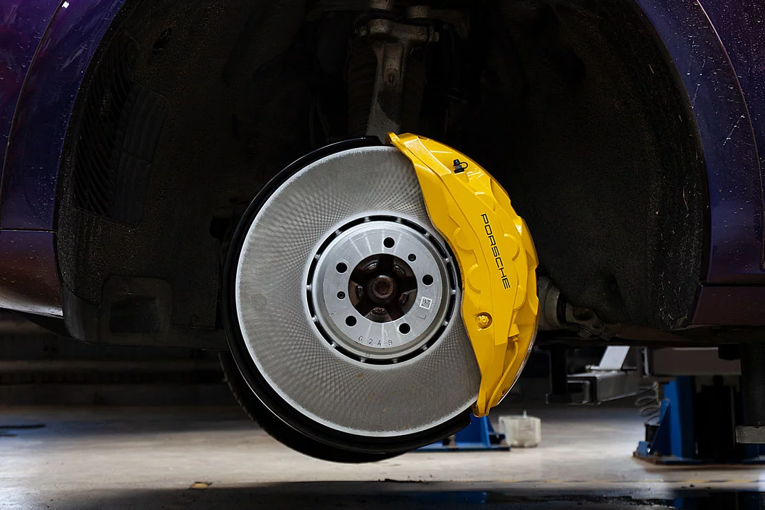 Porsche Cayenne brake kit. pic 3